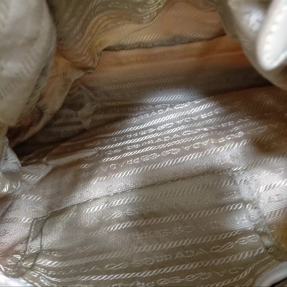 Prada Tessuto Gaufre Satchel in pale Grey/ Gold - Picture 9 of 17